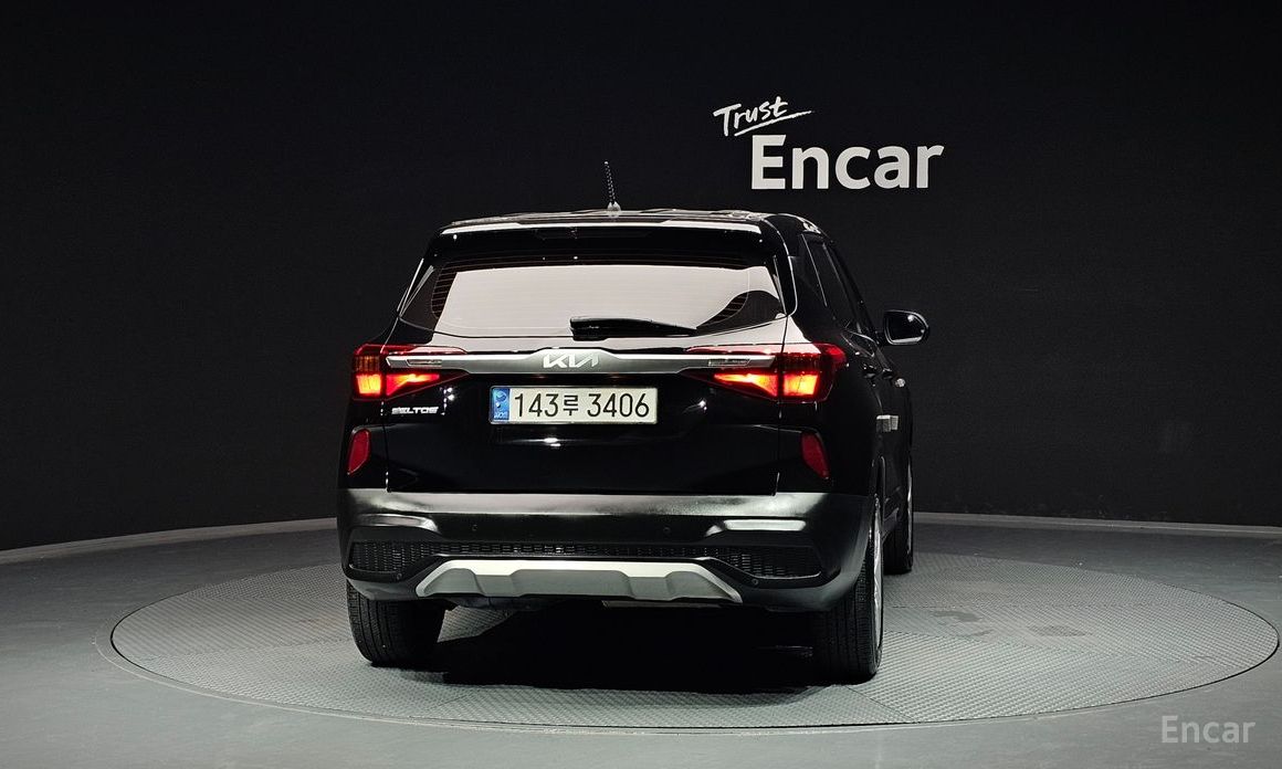  Kia Seltos