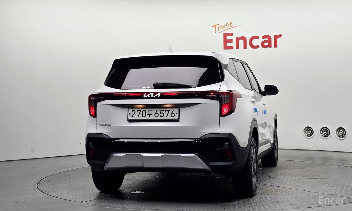  Kia Seltos