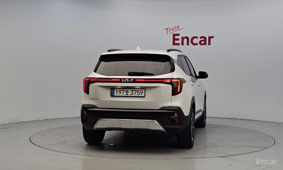  Kia Seltos