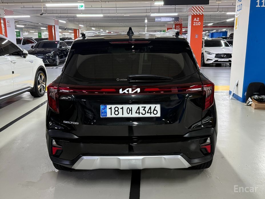  Kia Seltos