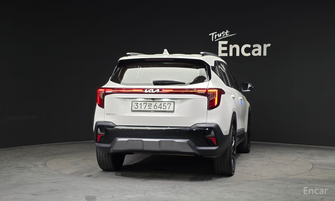 Kia Seltos