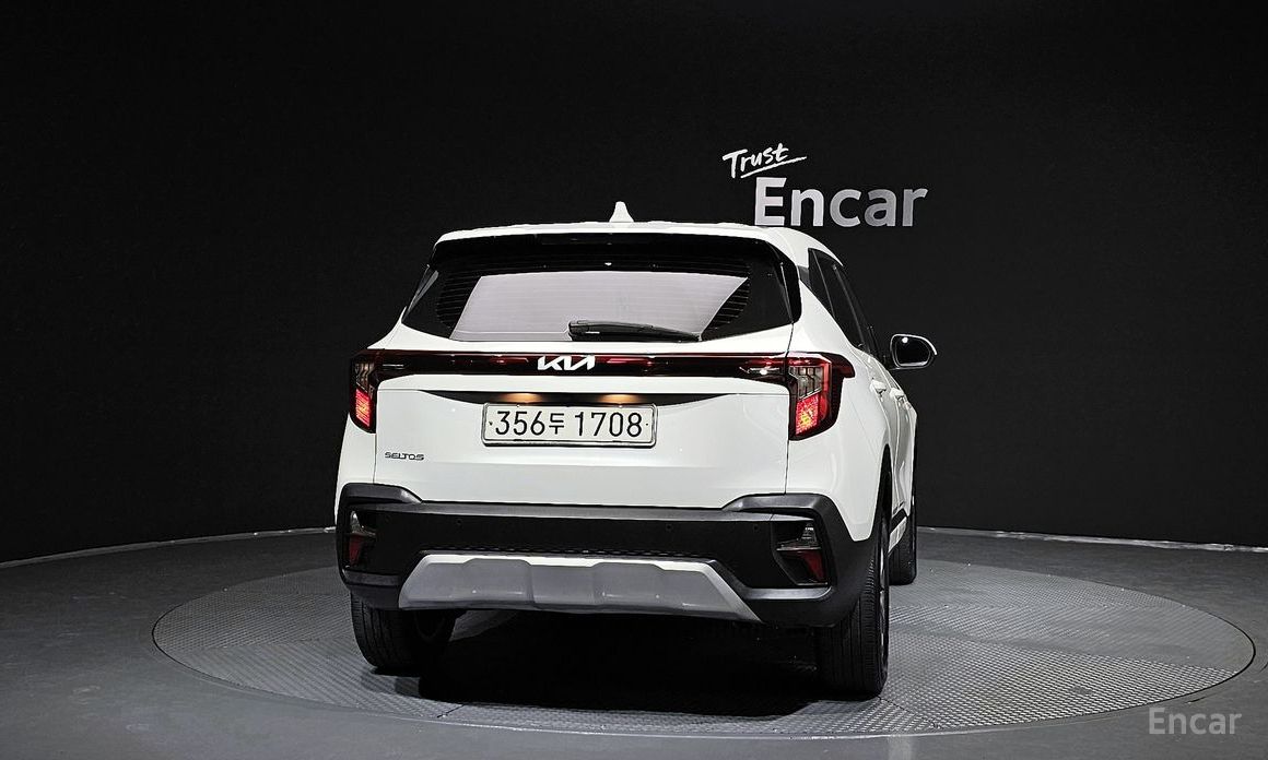  Kia Seltos