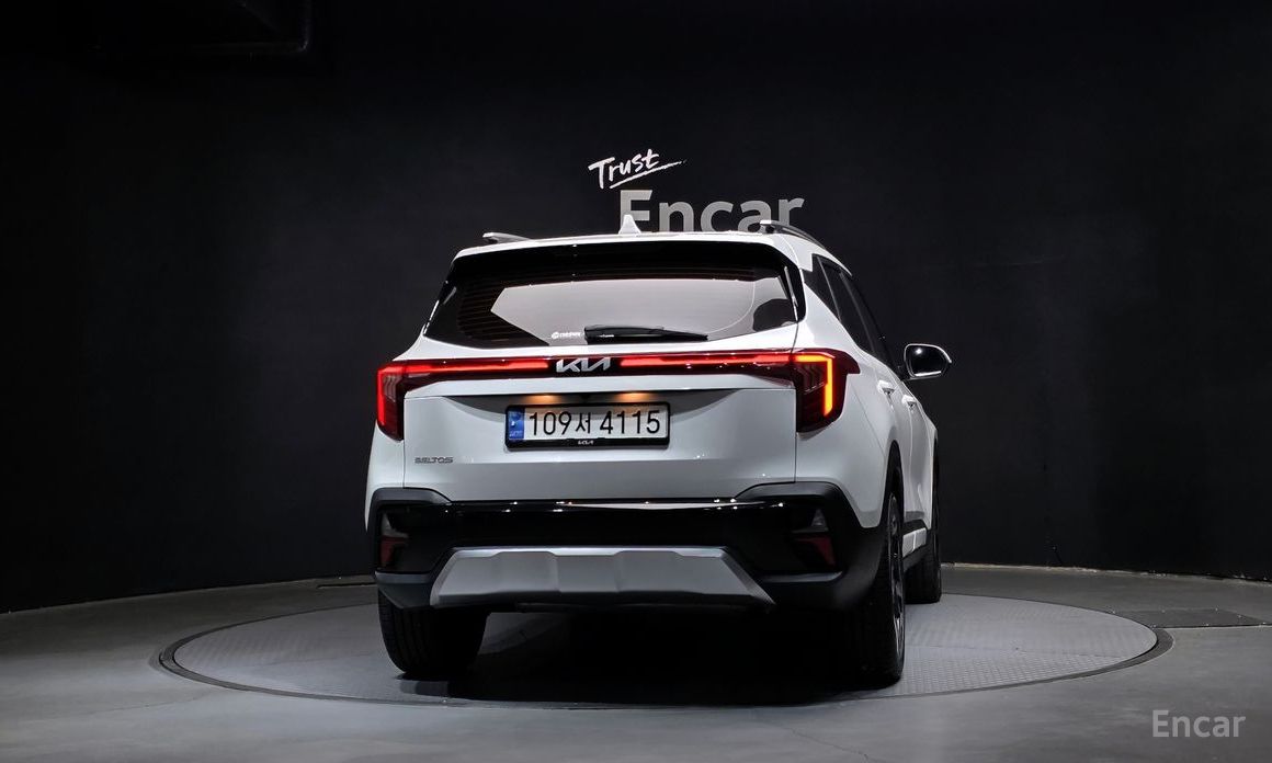  Kia Seltos