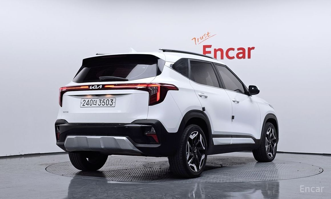  Kia Seltos