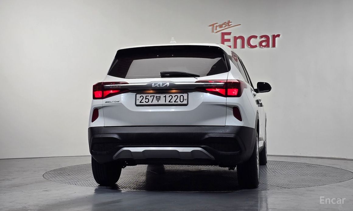  Kia Seltos