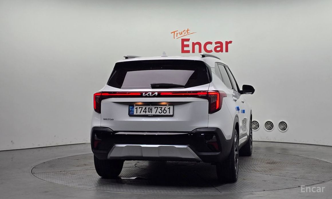  Kia Seltos