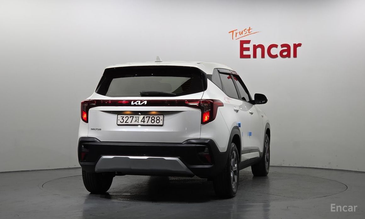  Kia Seltos