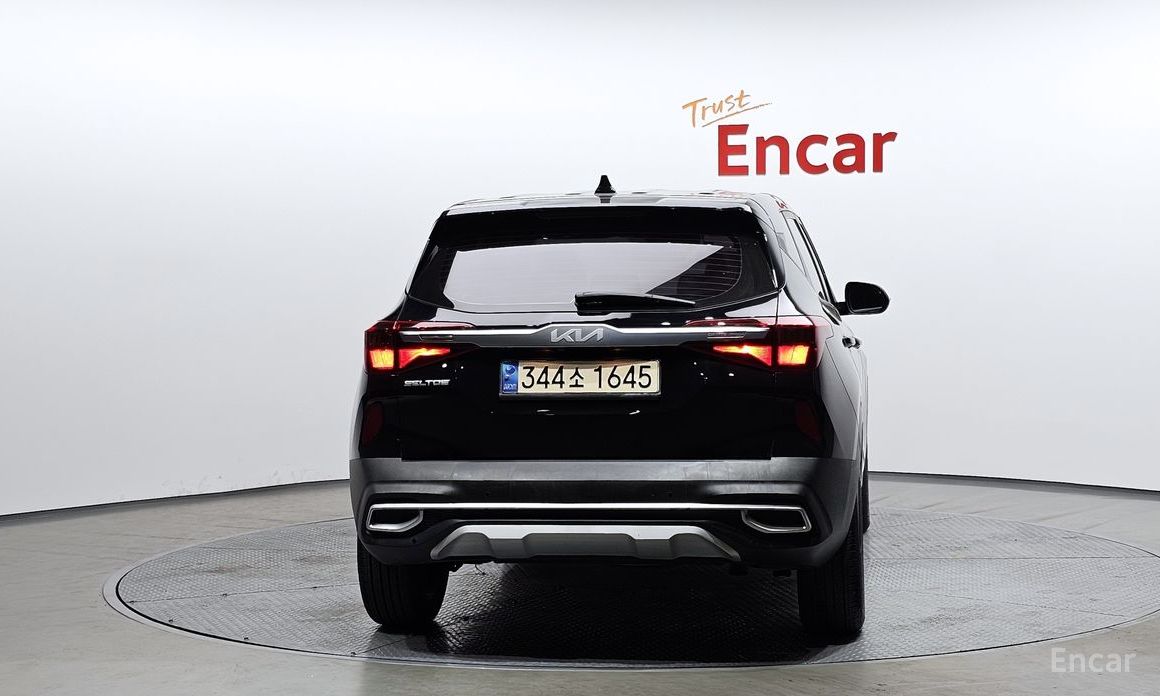  Kia Seltos