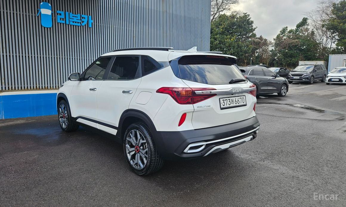  Kia Seltos