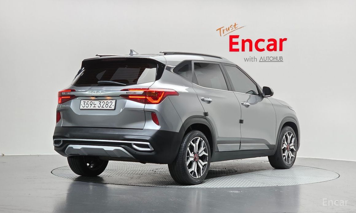  Kia Seltos