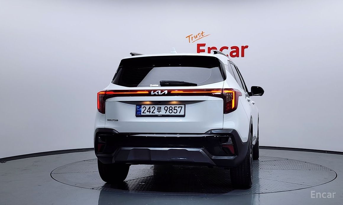  Kia Seltos