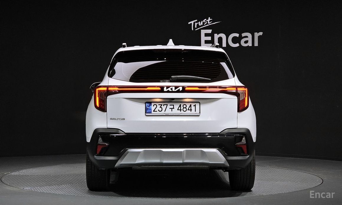  Kia Seltos