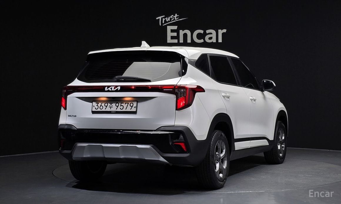  Kia Seltos