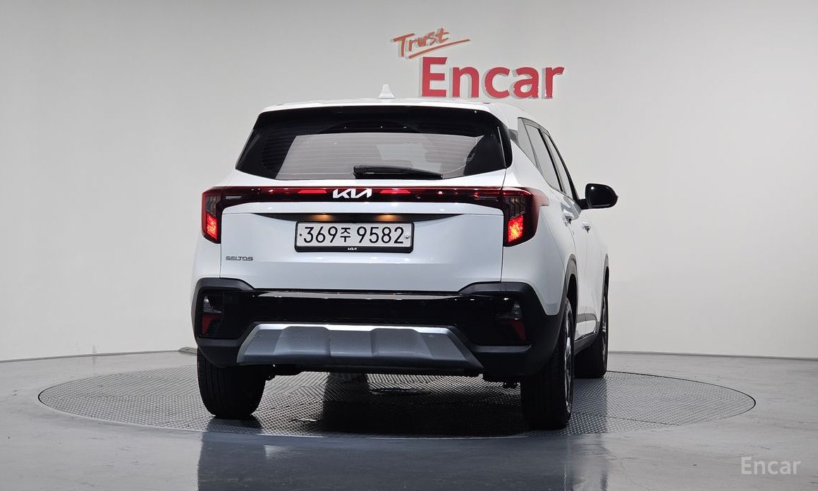  Kia Seltos
