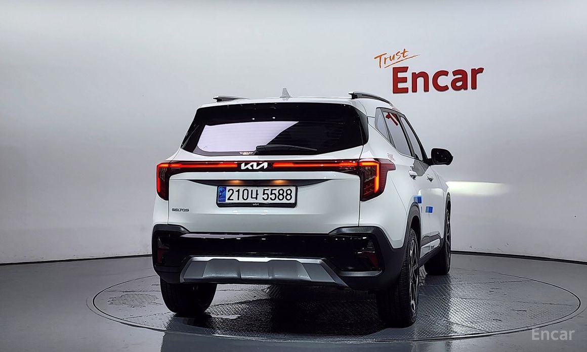  Kia Seltos