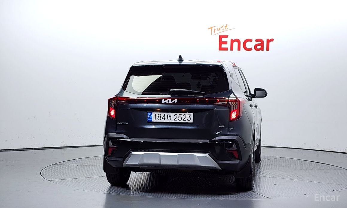  Kia Seltos
