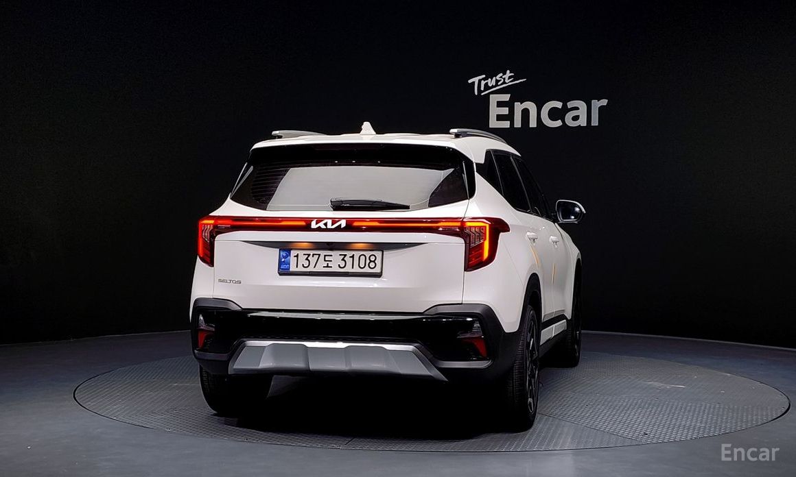  Kia Seltos
