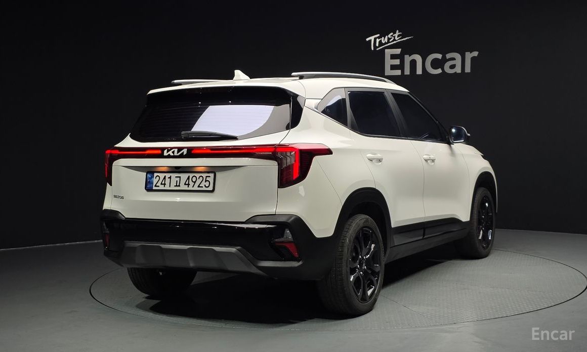  Kia Seltos
