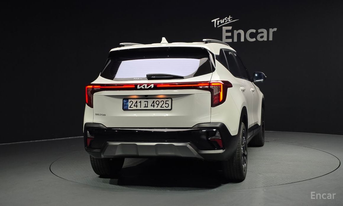  Kia Seltos
