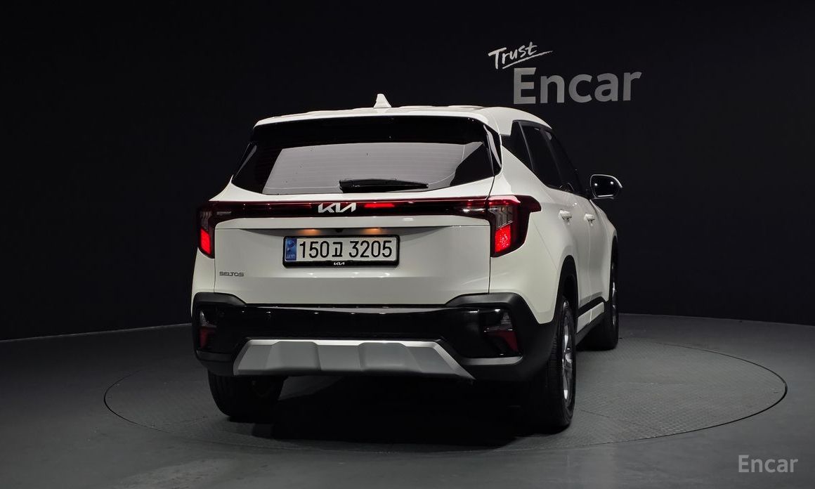  Kia Seltos