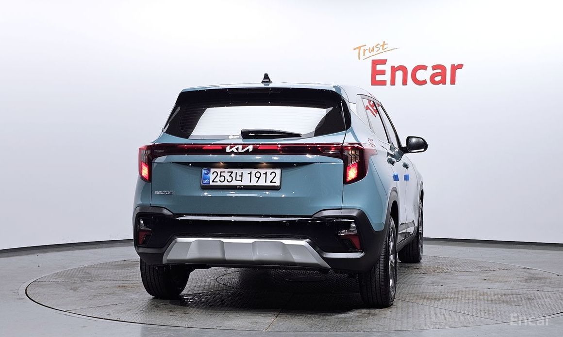 Kia Seltos