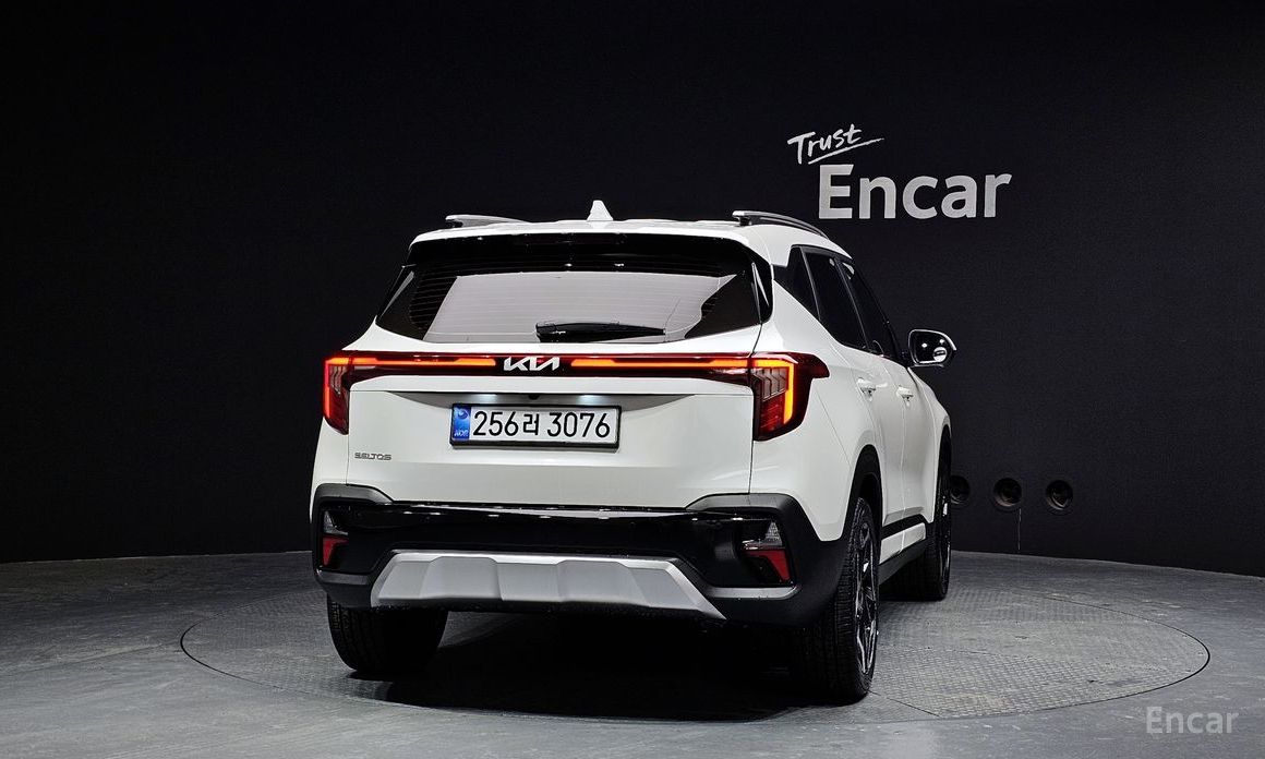  Kia Seltos