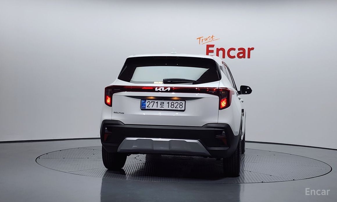  Kia Seltos