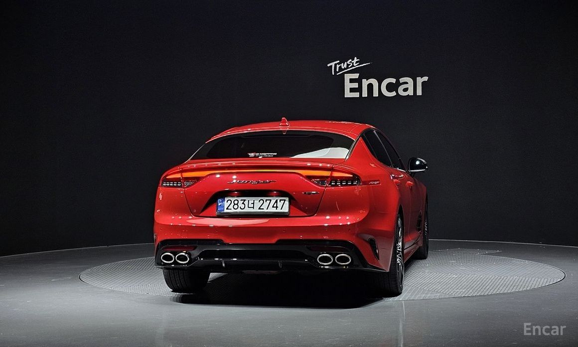  Kia Stinger