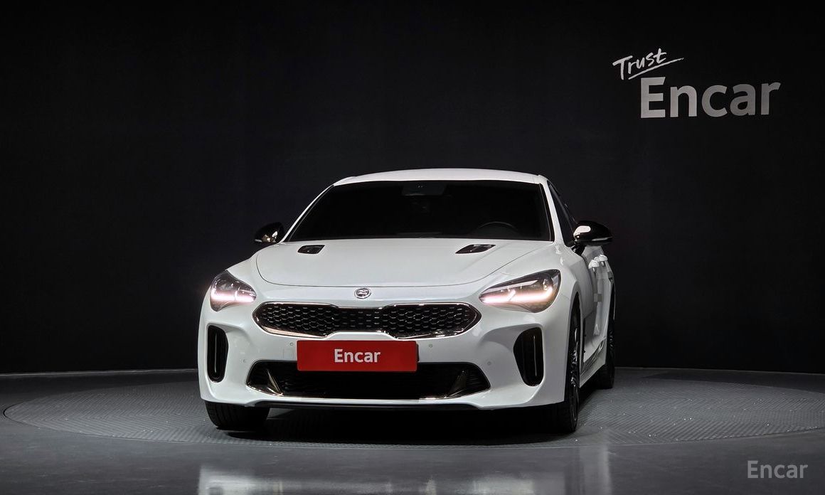  Kia Stinger