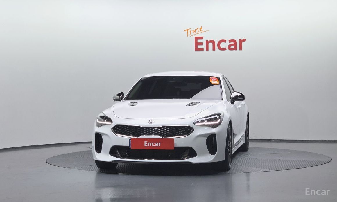  Kia Stinger