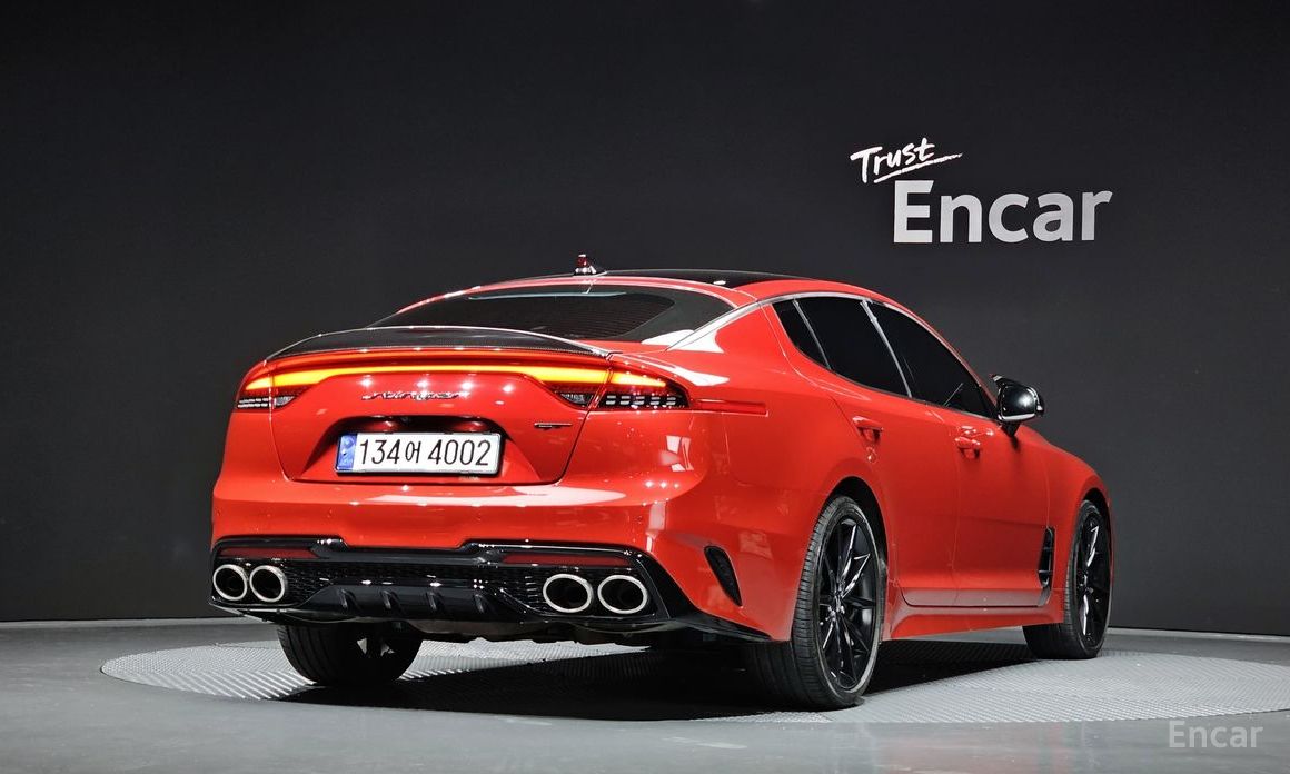  Kia Stinger