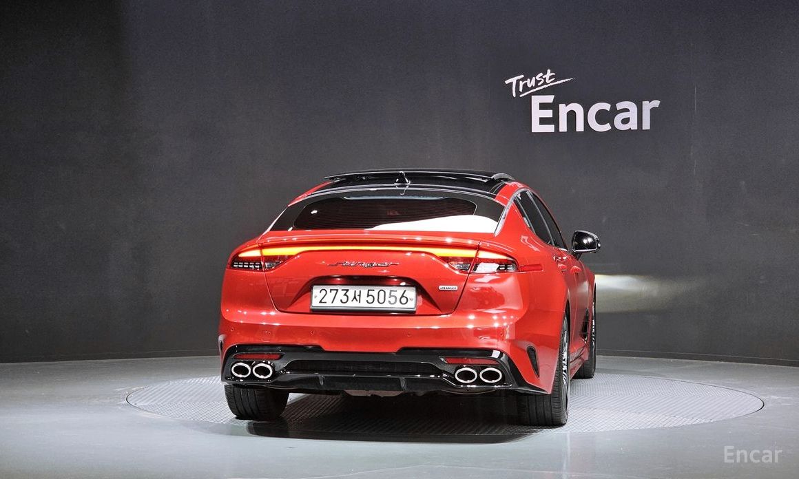  Kia Stinger