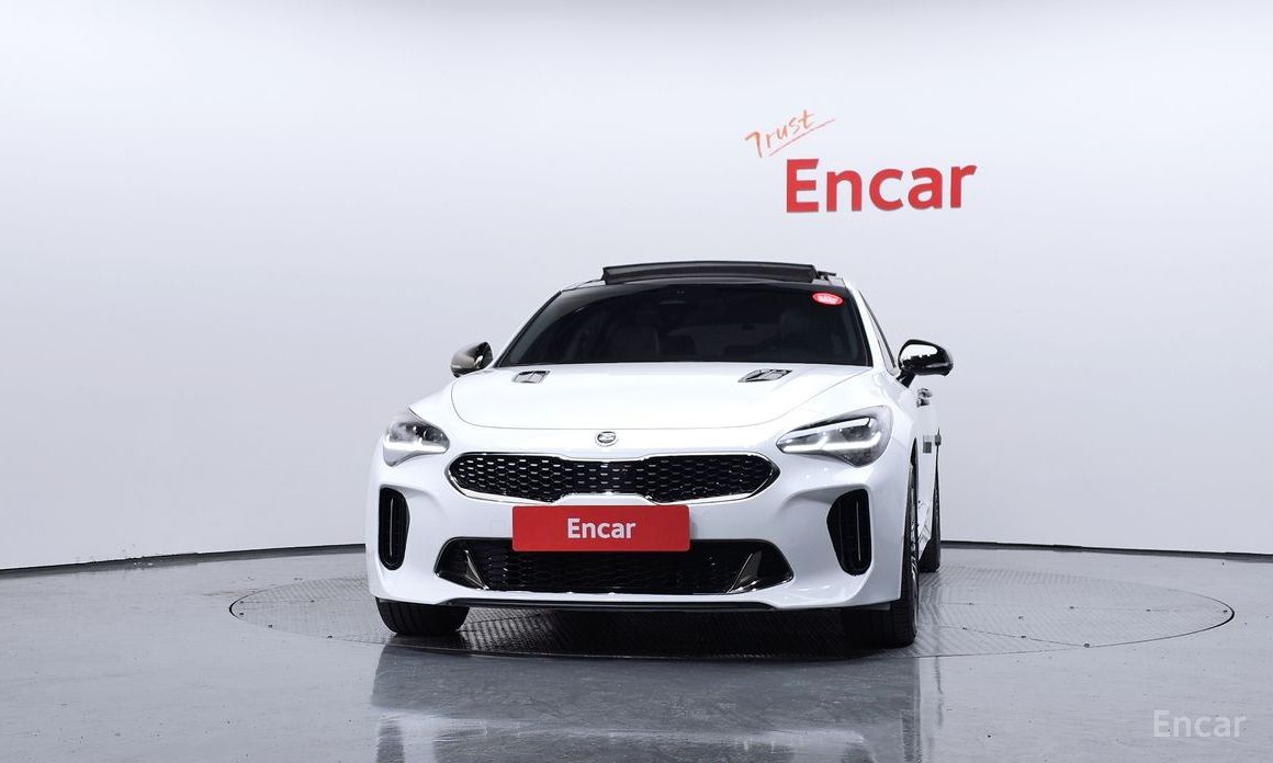  Kia Stinger