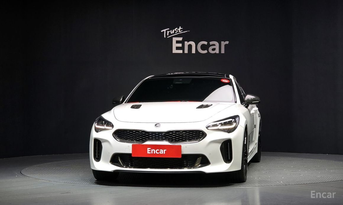  Kia Stinger