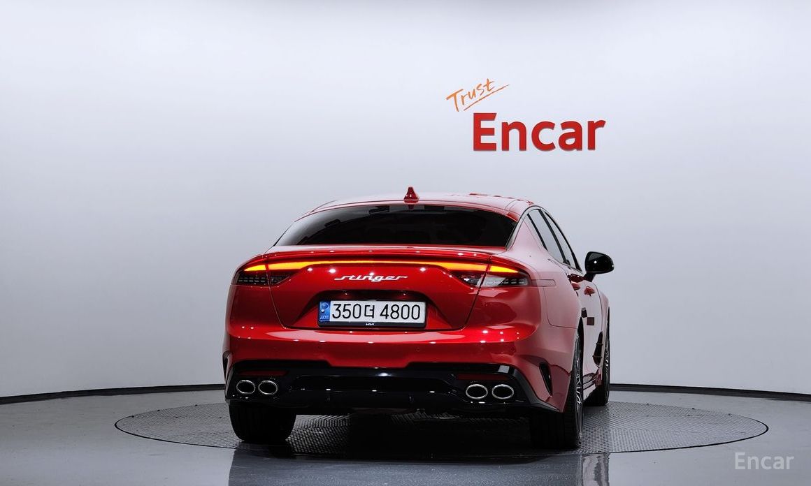  Kia Stinger