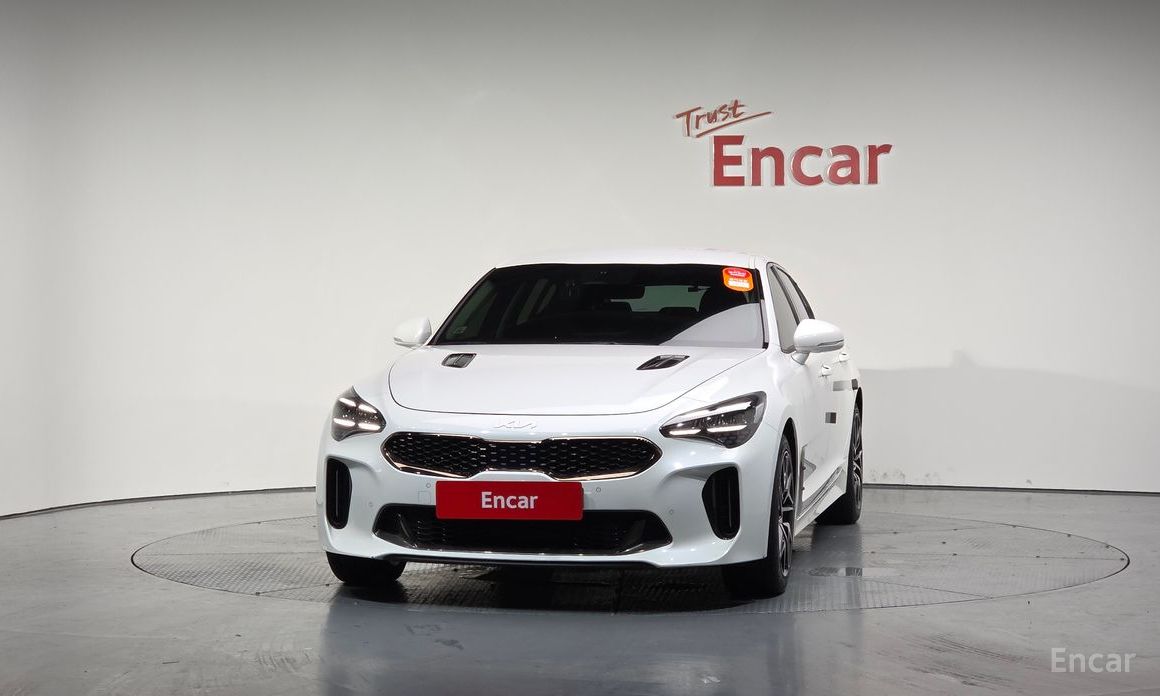  Kia Stinger