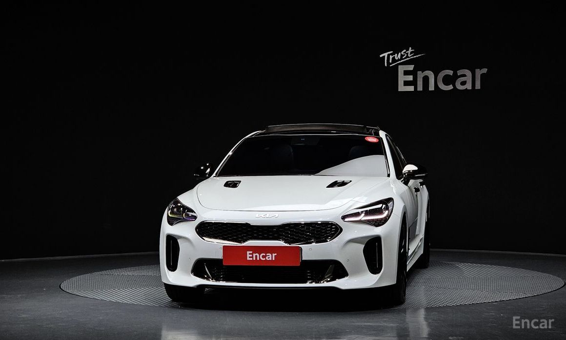  Kia Stinger