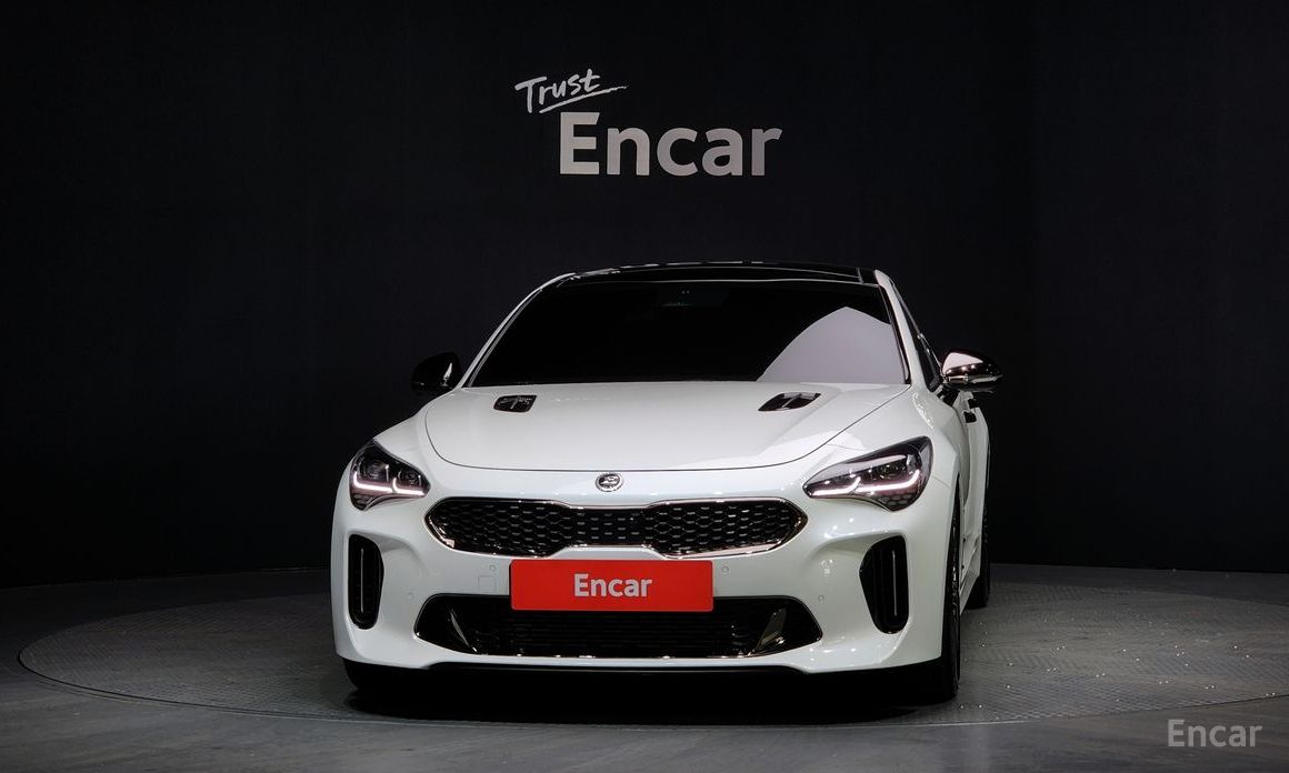  Kia Stinger