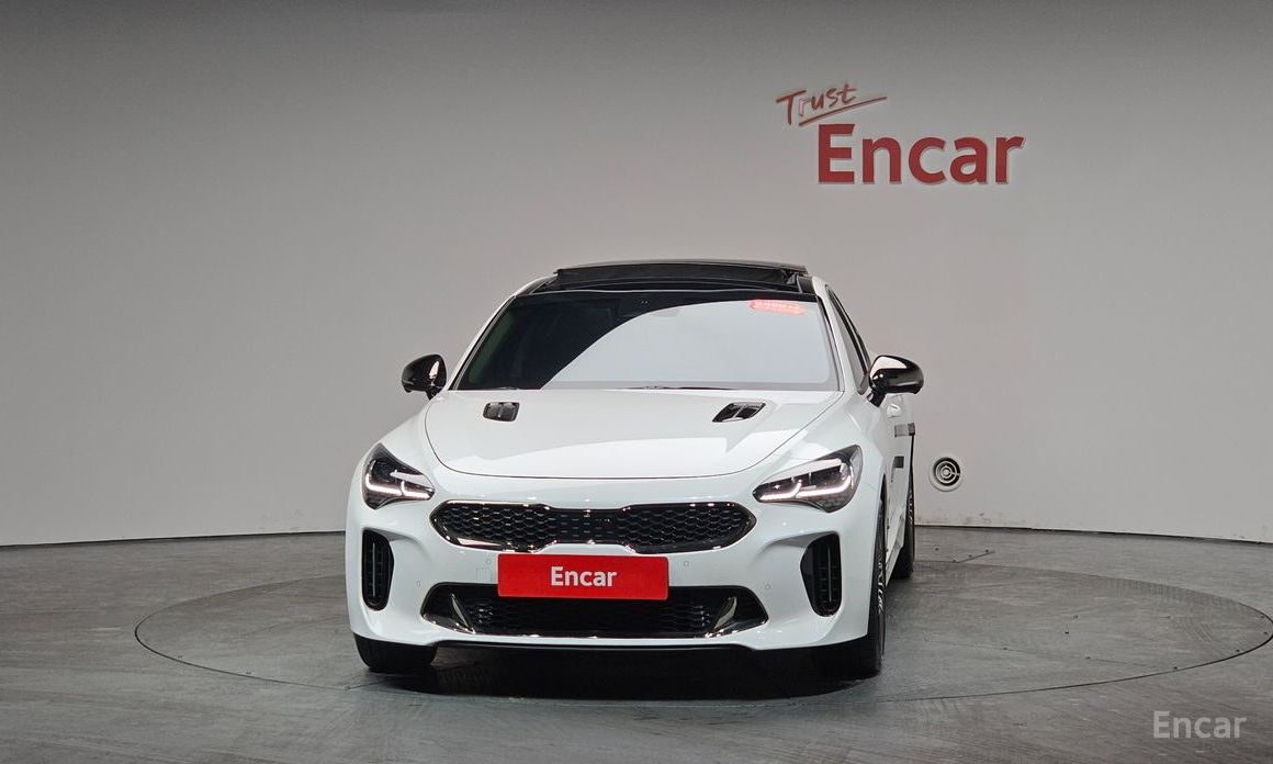  Kia Stinger