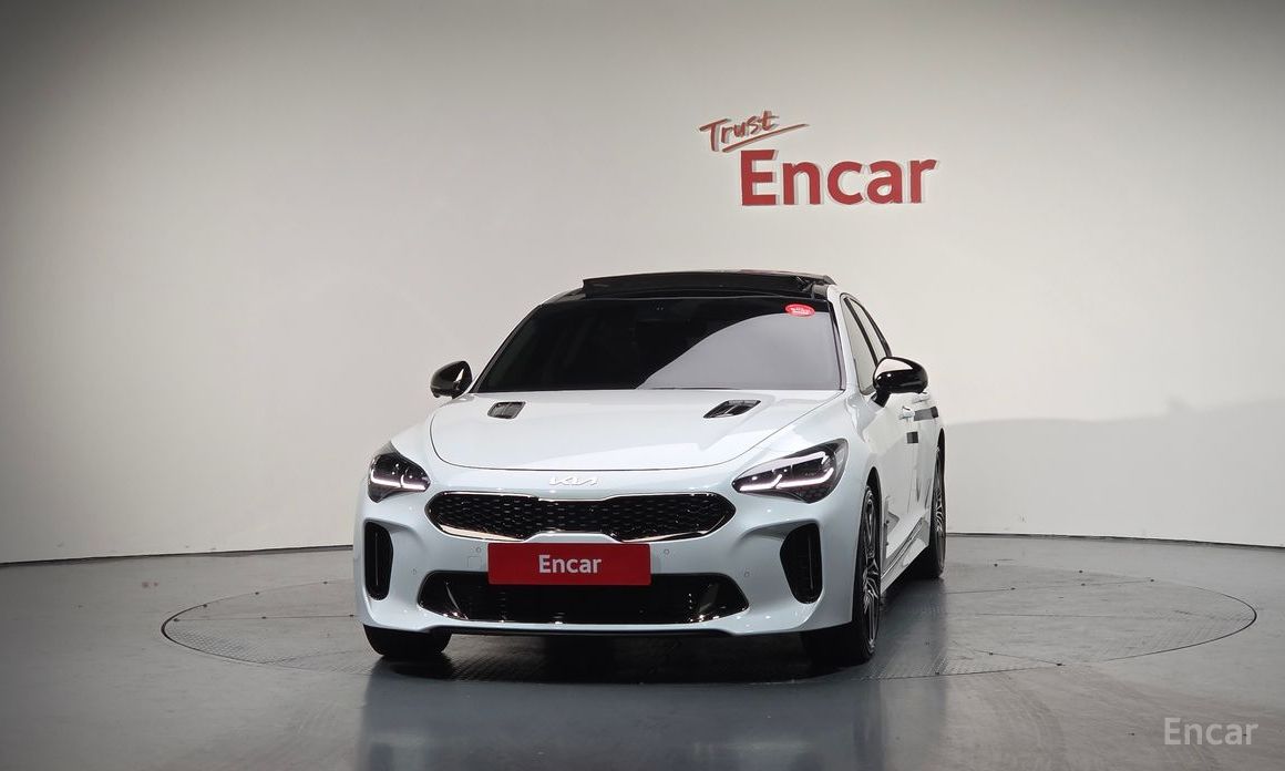  Kia Stinger