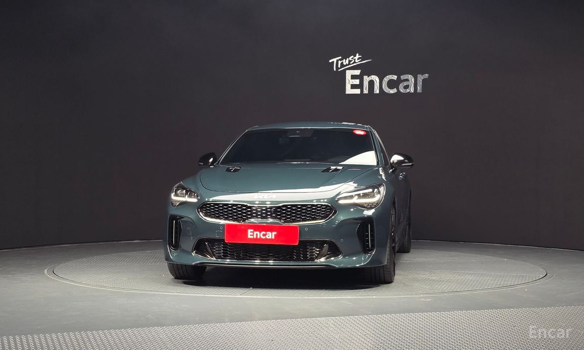  Kia Stinger