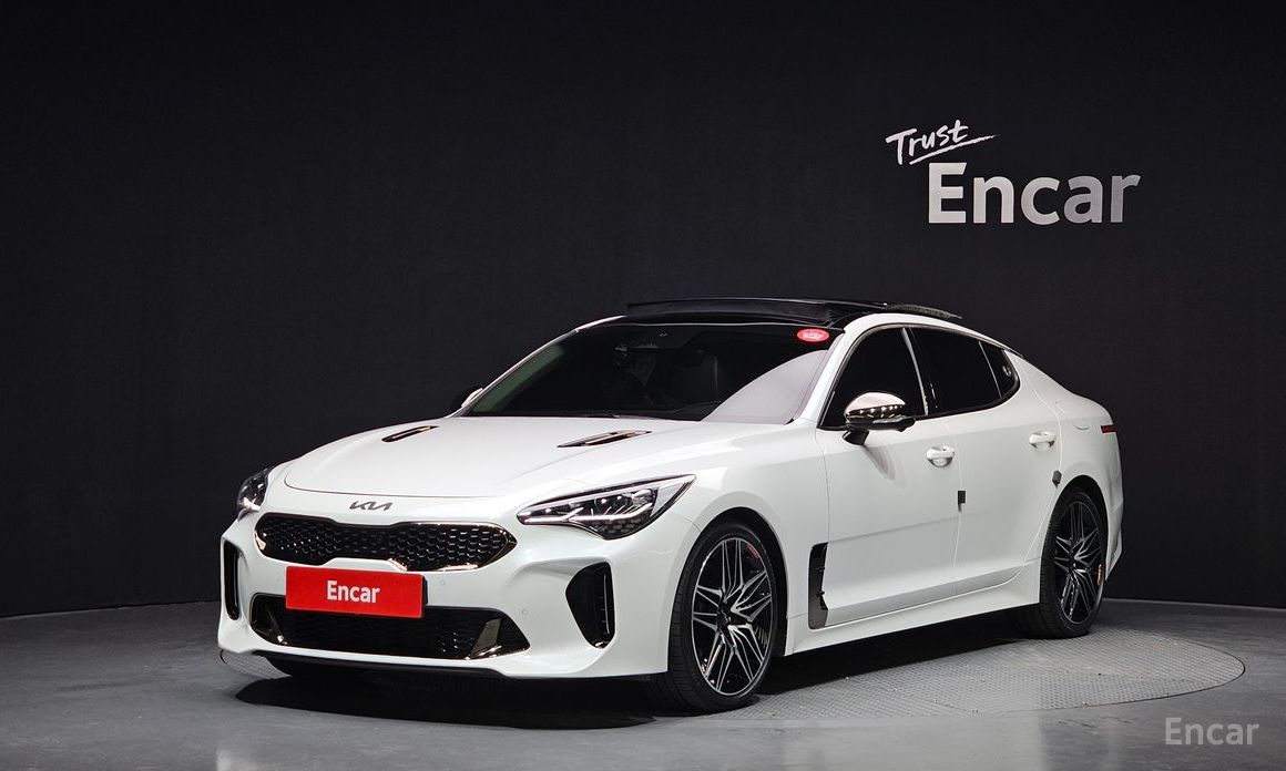  Kia Stinger