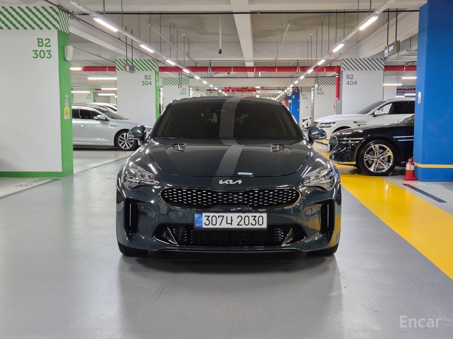  Kia Stinger
