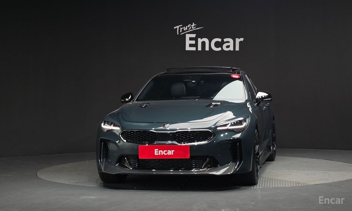  Kia Stinger