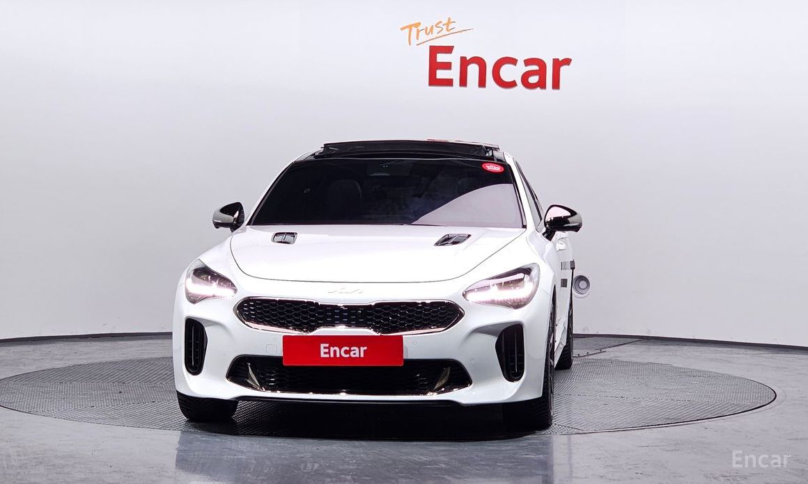  Kia Stinger