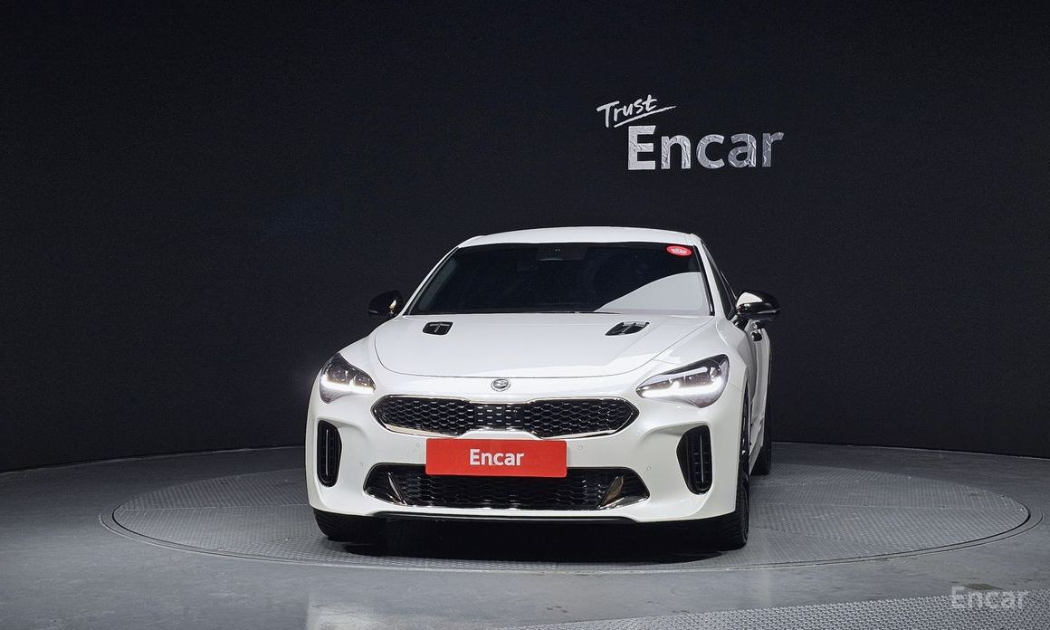  Kia Stinger