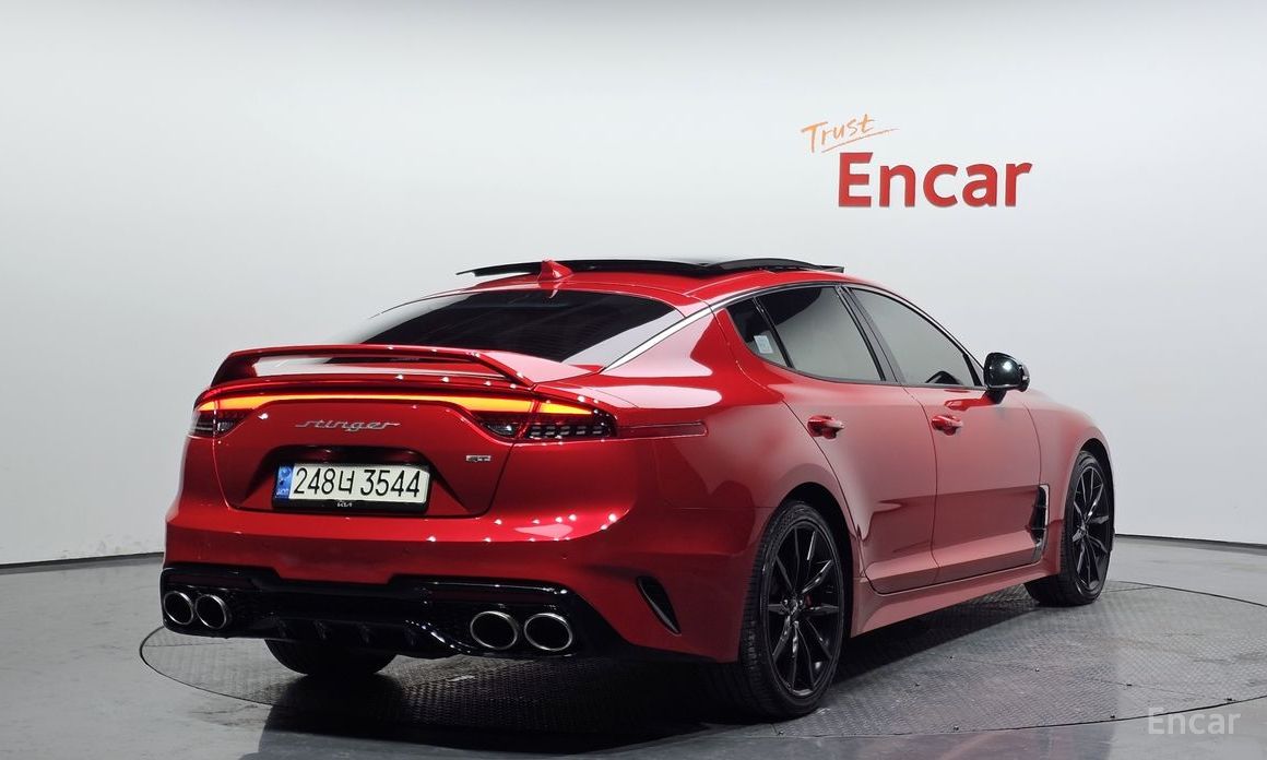  Kia Stinger