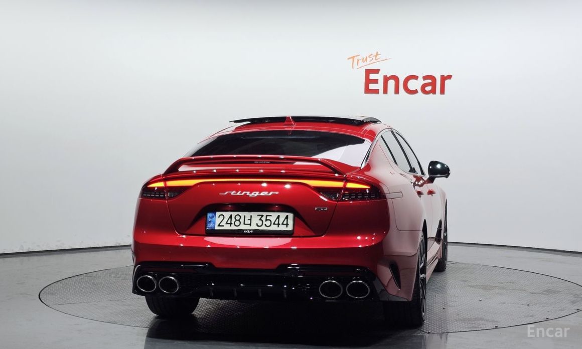  Kia Stinger