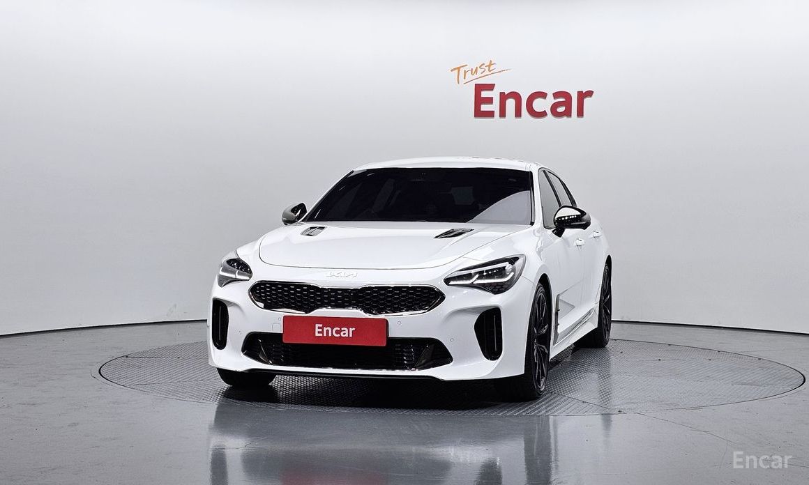  Kia Stinger