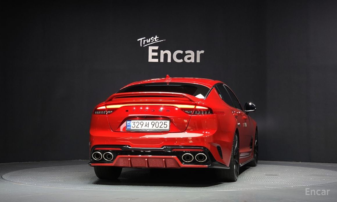  Kia Stinger